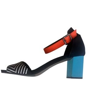 Women’s Bold & Stylish Block Heel Sandals – Unique Colorblock Design